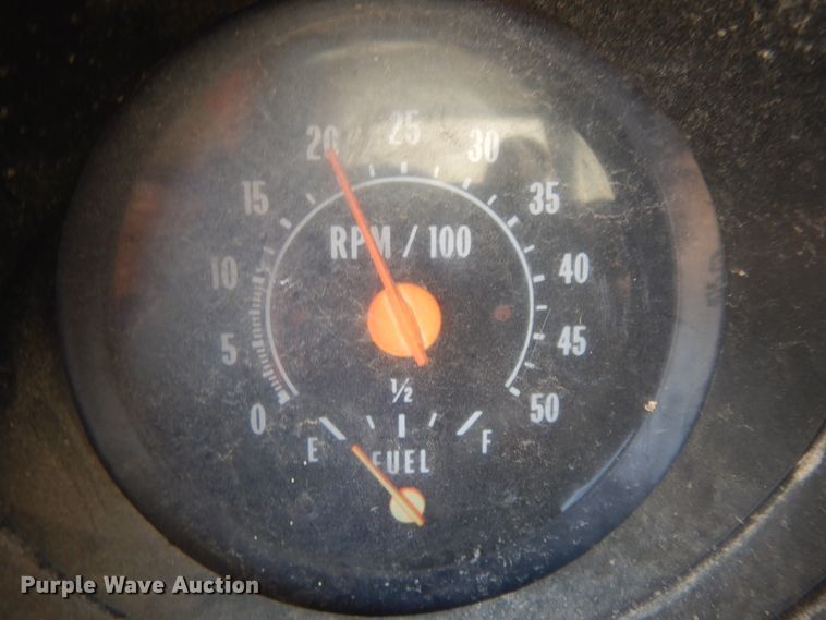 image for item DG7993 1986 Chevrolet C70 applicator truck