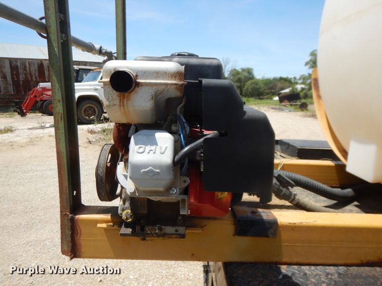 image for item DG7993 1986 Chevrolet C70 applicator truck