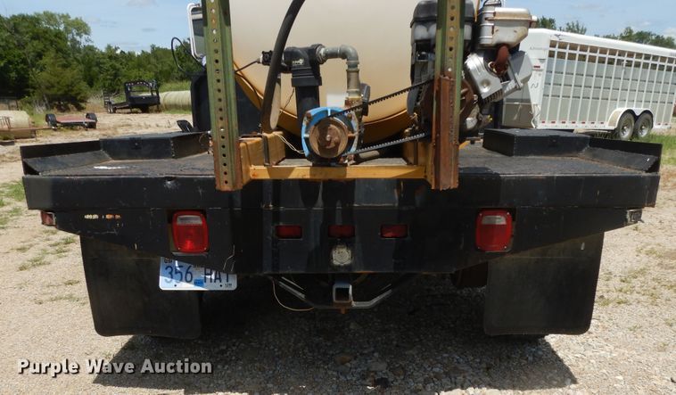 image for item DG7993 1986 Chevrolet C70 applicator truck