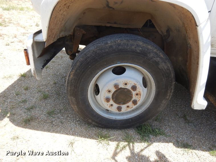 image for item DG7993 1986 Chevrolet C70 applicator truck