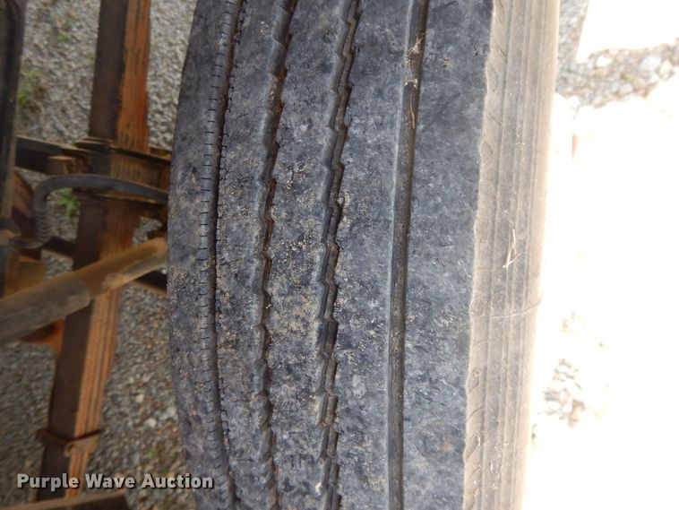 image for item DG7993 1986 Chevrolet C70 applicator truck