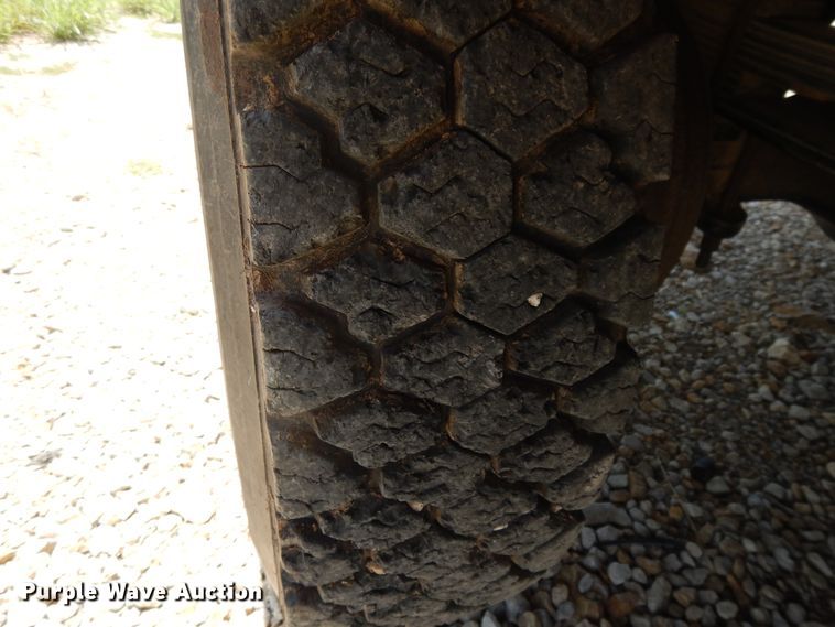 image for item DG7993 1986 Chevrolet C70 applicator truck