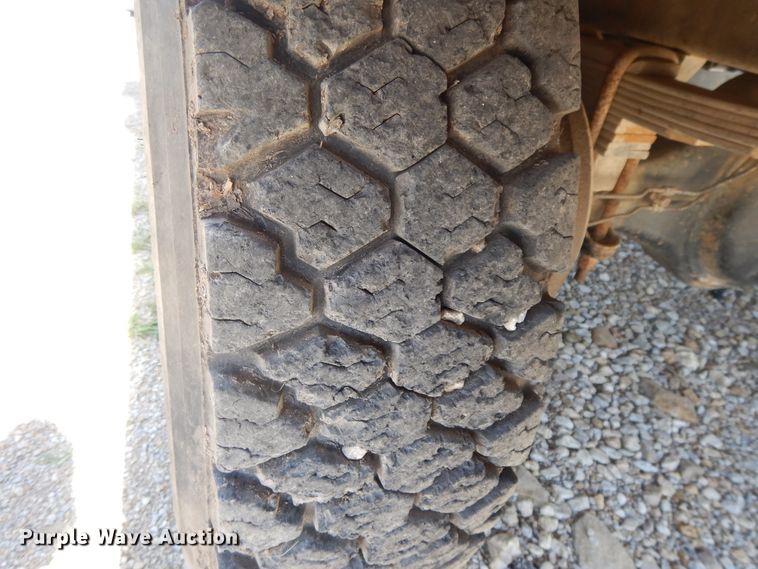 image for item DG7993 1986 Chevrolet C70 applicator truck