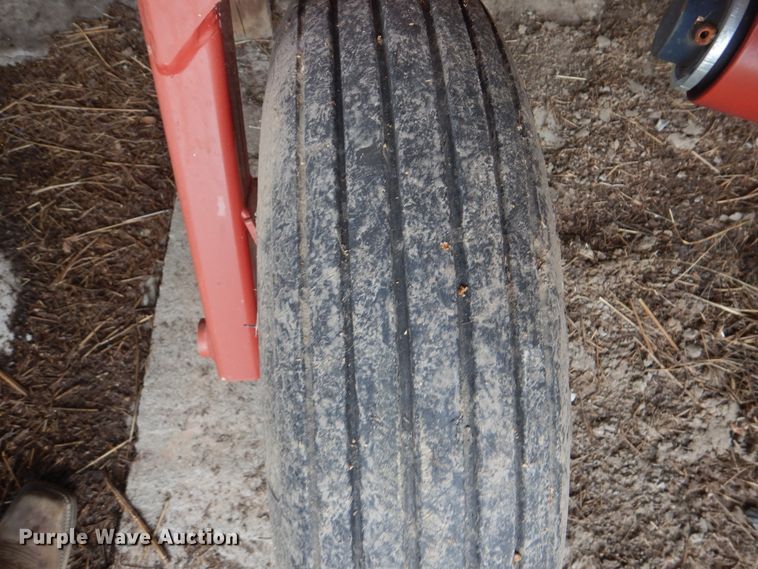 image for item DG8718 H&S 12WHL Hi-Capacity hay rake