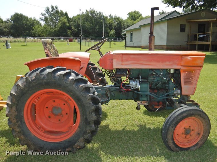 image for item DI0242 Kubota L260  tractor