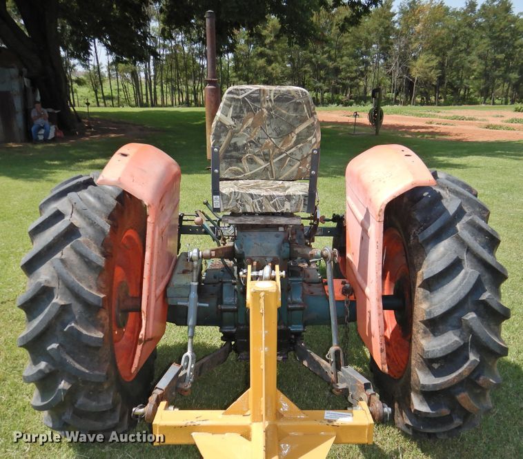 image for item DI0242 Kubota L260  tractor