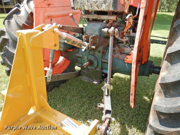 image for item DI0242 Kubota L260  tractor