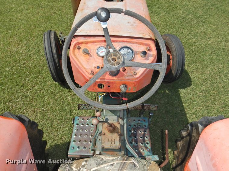 image for item DI0242 Kubota L260  tractor