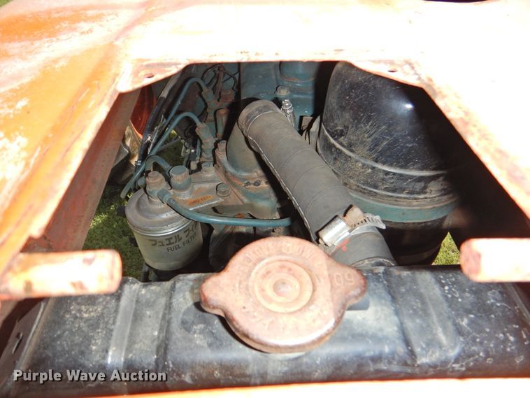 image for item DI0242 Kubota L260  tractor