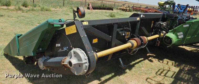 image for item DI0247 2009 Geringhoff RD1200/B corn head