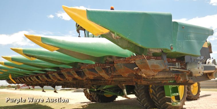 image for item DI0247 2009 Geringhoff RD1200/B corn head