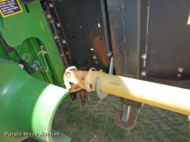 image for item DI0247 2009 Geringhoff RD1200/B corn head