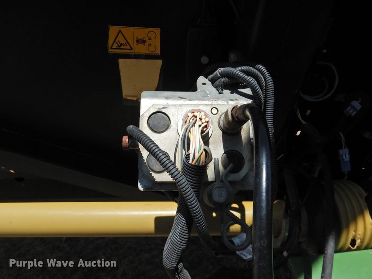 image for item DI0247 2009 Geringhoff RD1200/B corn head