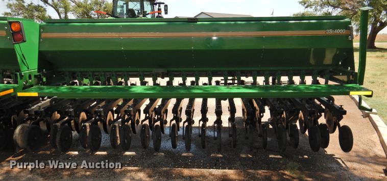 image for item DI0248 2005 Great Plains 3S-4000 grain drill