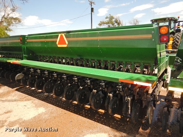 image for item DI0248 2005 Great Plains 3S-4000 grain drill