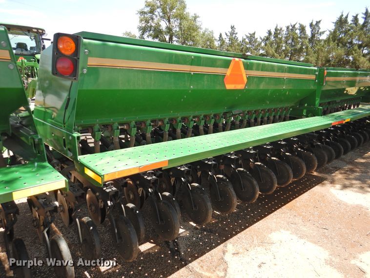 image for item DI0248 2005 Great Plains 3S-4000 grain drill