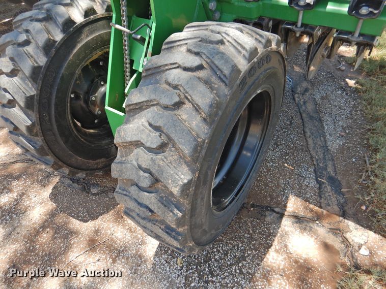 image for item DI0248 2005 Great Plains 3S-4000 grain drill