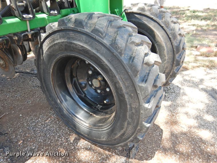 image for item DI0248 2005 Great Plains 3S-4000 grain drill