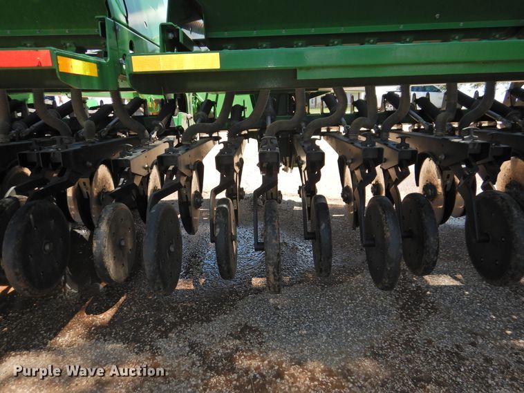 image for item DI0248 2005 Great Plains 3S-4000 grain drill