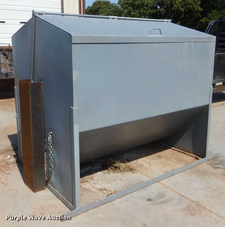 image for item DI0260 Bar-Six cake feeder