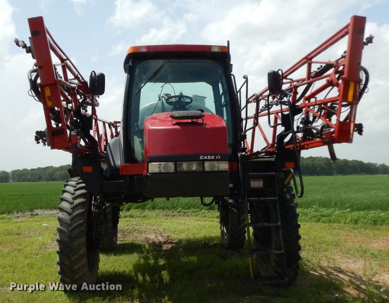 image for item DI5267 2011 Case IH Patriot 3330 sprayer