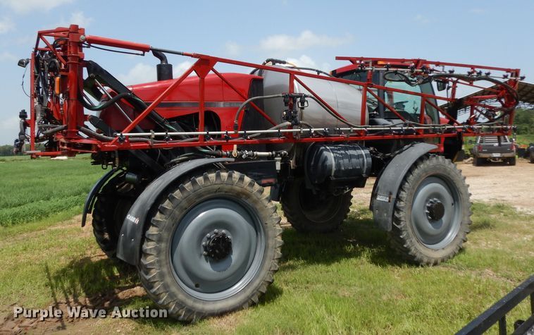 image for item DI5267 2011 Case IH Patriot 3330 sprayer