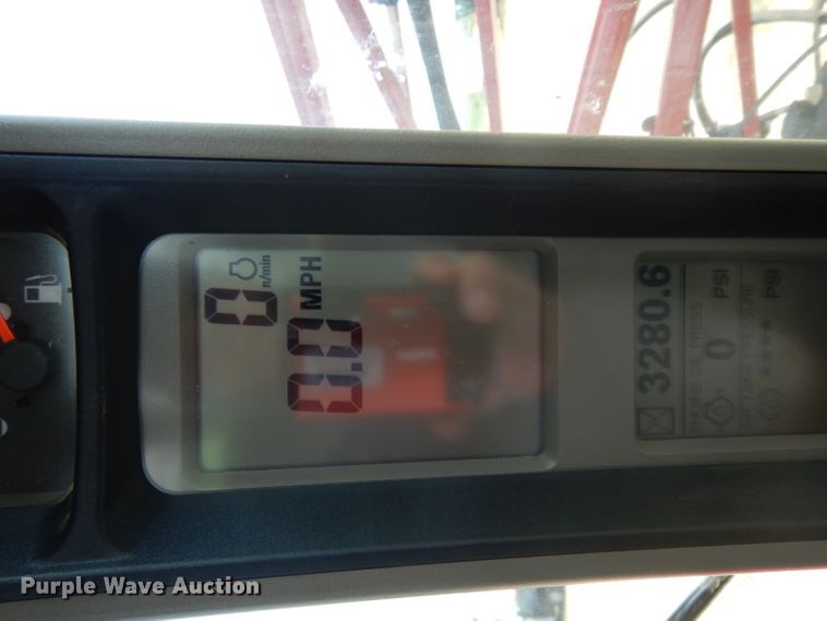 image for item DI5267 2011 Case IH Patriot 3330 sprayer