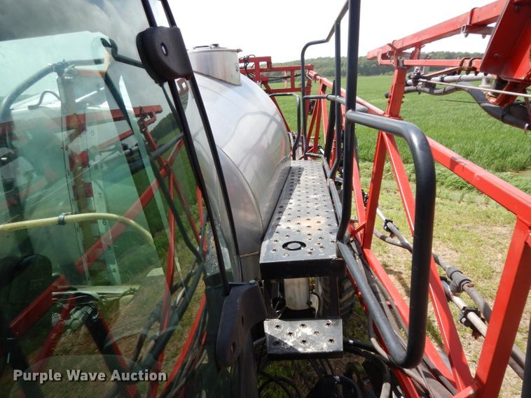 image for item DI5267 2011 Case IH Patriot 3330 sprayer