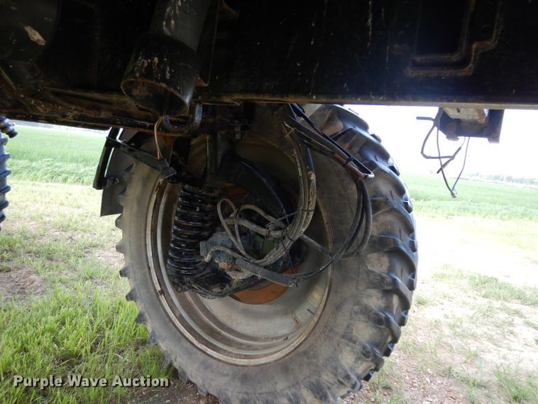 image for item DI5267 2011 Case IH Patriot 3330 sprayer