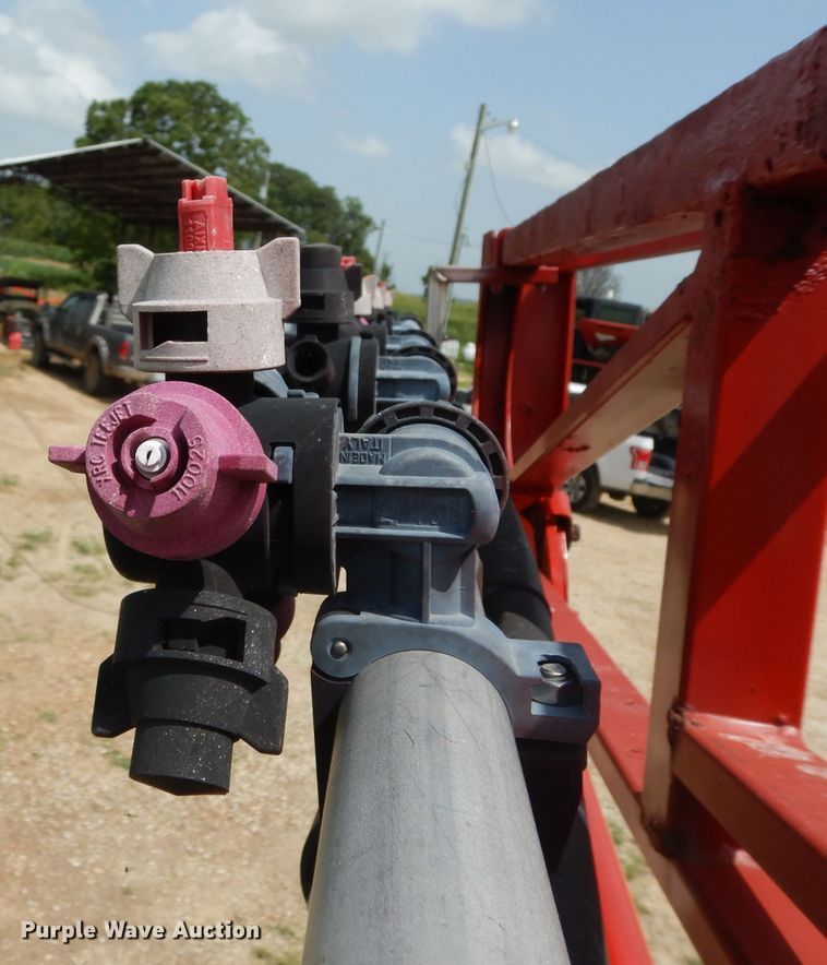 image for item DI5267 2011 Case IH Patriot 3330 sprayer