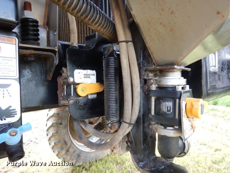 image for item DI5267 2011 Case IH Patriot 3330 sprayer