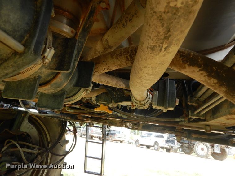 image for item DI5267 2011 Case IH Patriot 3330 sprayer