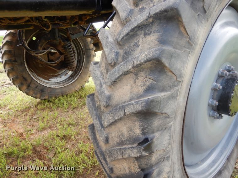 image for item DI5267 2011 Case IH Patriot 3330 sprayer