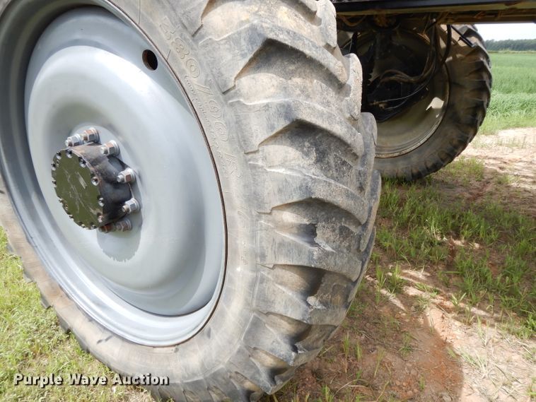 image for item DI5267 2011 Case IH Patriot 3330 sprayer