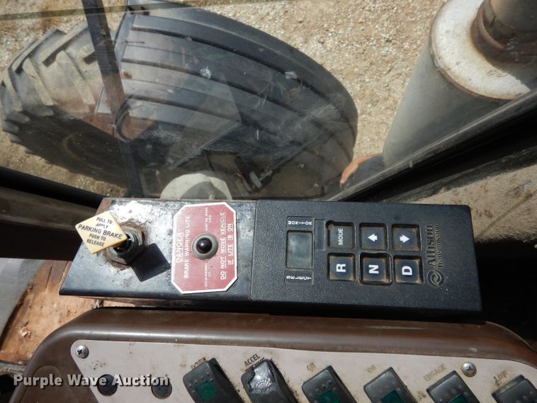 image for item DI5268 2009 Vector V300 applicator