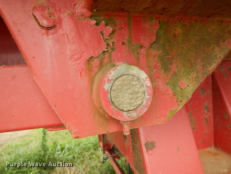 image for item DI5271 2006 Clement HL2626-3 end dump trailer