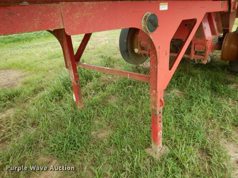 image for item DI5271 2006 Clement HL2626-3 end dump trailer