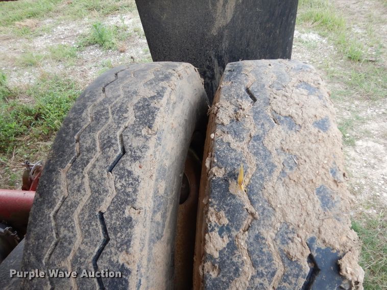 image for item DI5271 2006 Clement HL2626-3 end dump trailer