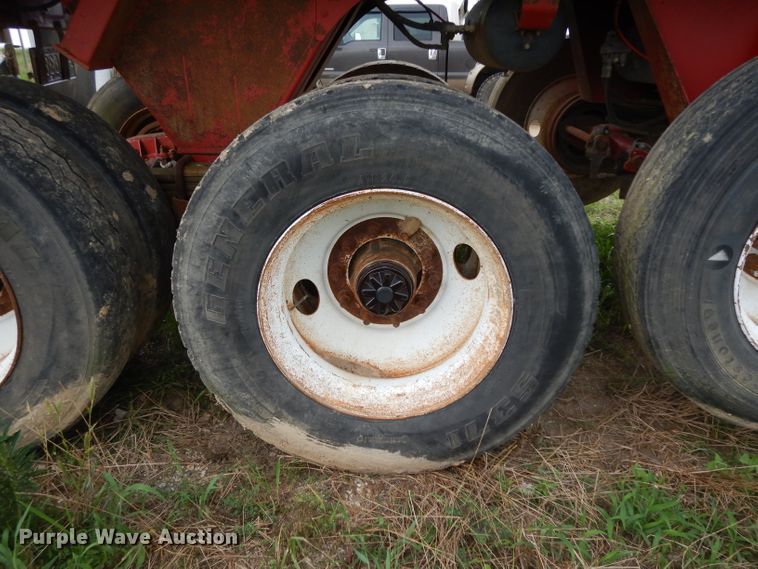 image for item DI5271 2006 Clement HL2626-3 end dump trailer