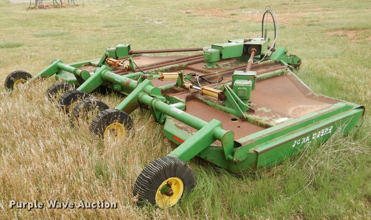 image for item GE9448 John Deere 1518 batwing rotary mower