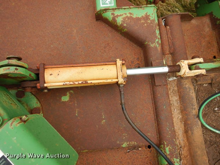 image for item GE9448 John Deere 1518 batwing rotary mower