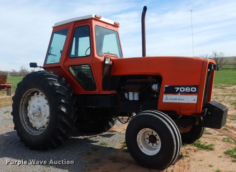image for item GK9123 1975 Allis Chalmers AC7060 tractor