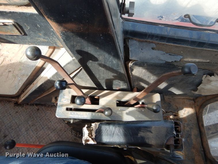 image for item GK9123 1975 Allis Chalmers AC7060 tractor