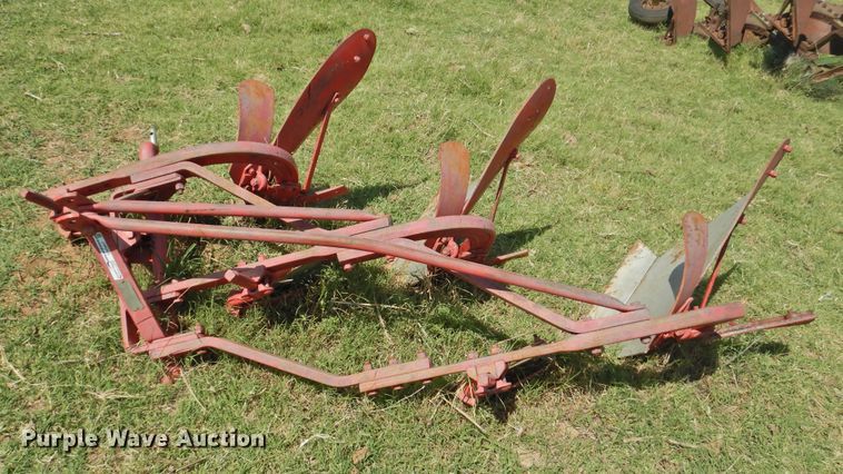 image for item GN9957 Massey-Ferguson 72 three bottom plow