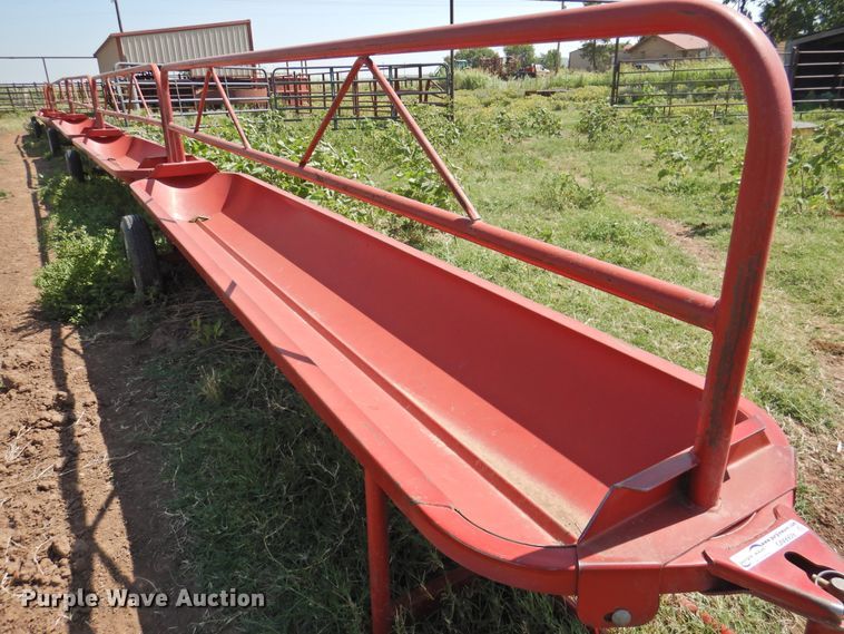 image for item GN9959 Feed Train mobile feed bunks