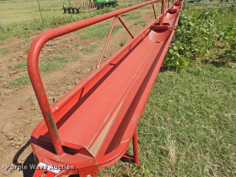 image for item GN9959 Feed Train mobile feed bunks