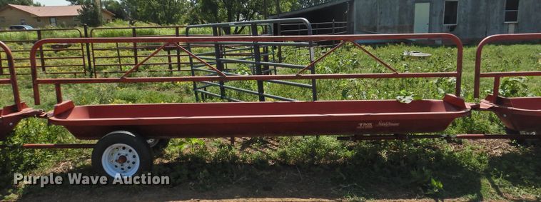 image for item GN9959 Feed Train mobile feed bunks