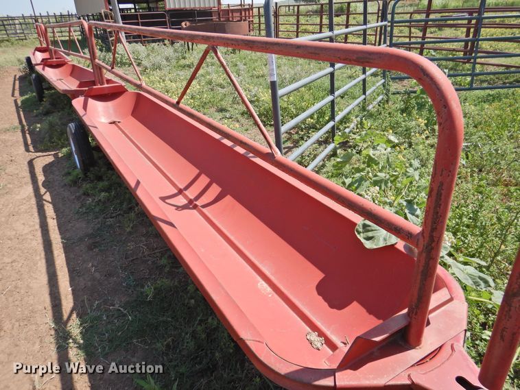 image for item GN9959 Feed Train mobile feed bunks