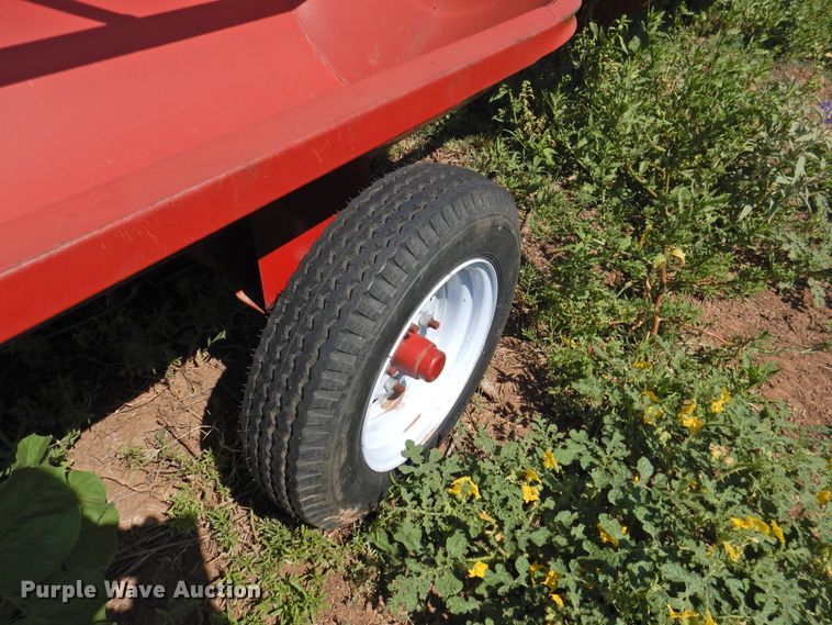 image for item GN9959 Feed Train mobile feed bunks