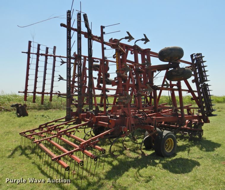 image for item GN9963 1997 Sunflower 6432-27 land finisher